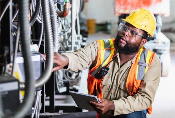 Best Affordable Emergency Electrician  in Liberty, NC